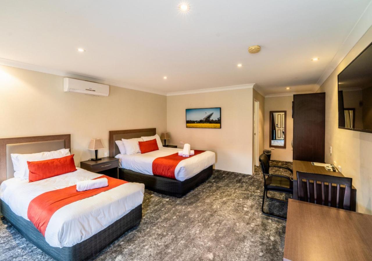 Parkes International汽车旅馆 外观 照片