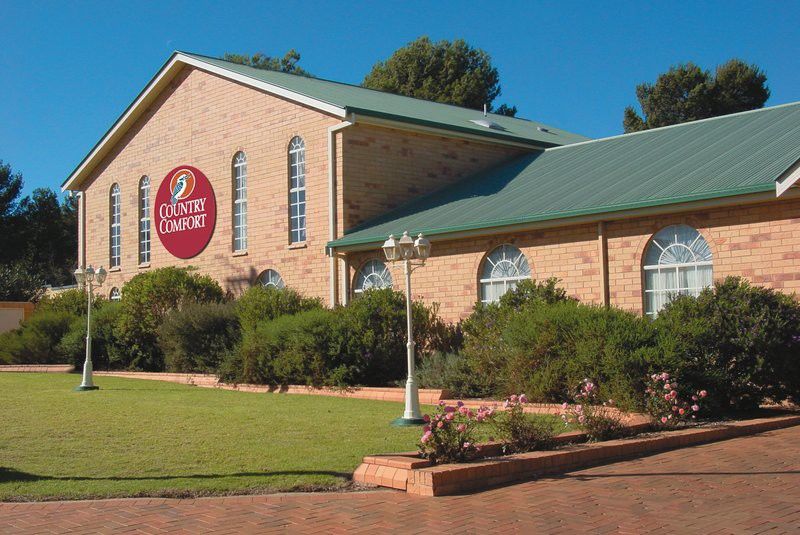Parkes International汽车旅馆 外观 照片